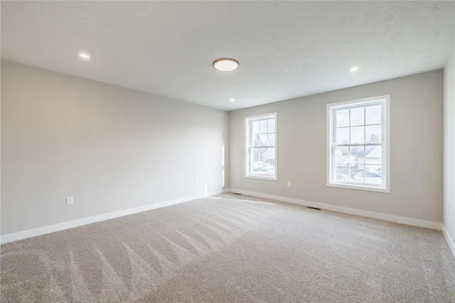 $395,777 | 36 Kaye Park Terrace, Gates, NY 14624