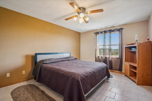 $235,000 | 7023 Highway 81, Cassville, WI 53806