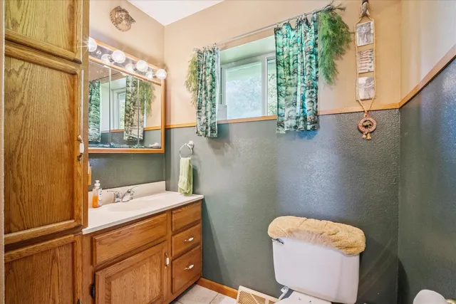 $235,000 | 7023 Highway 81, Cassville, WI 53806