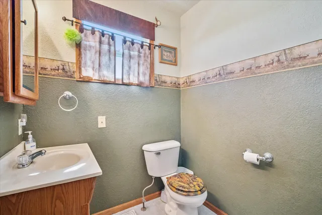 $235,000 | 7023 Highway 81, Cassville, WI 53806