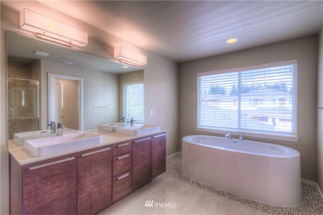 3914 168th Place Southeast Bothell, WA 98012 - Photo 15 of 18 Gallery Image 15