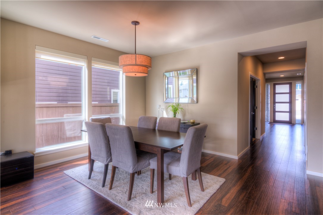 3914 168th Place Southeast Bothell, WA 98012 - Photo 6 of 18 Gallery Image 6