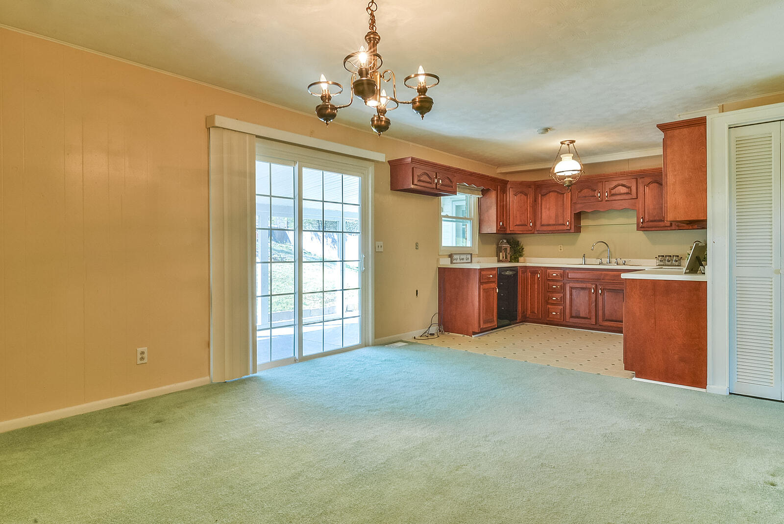 229 Historic Hills Road Kingsport, TN 37663 - Photo 9 of 28 TRB_1629