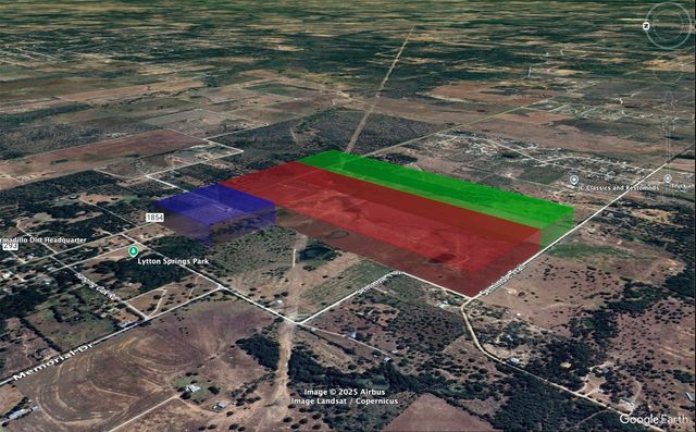 a view of a backyard with water fountain