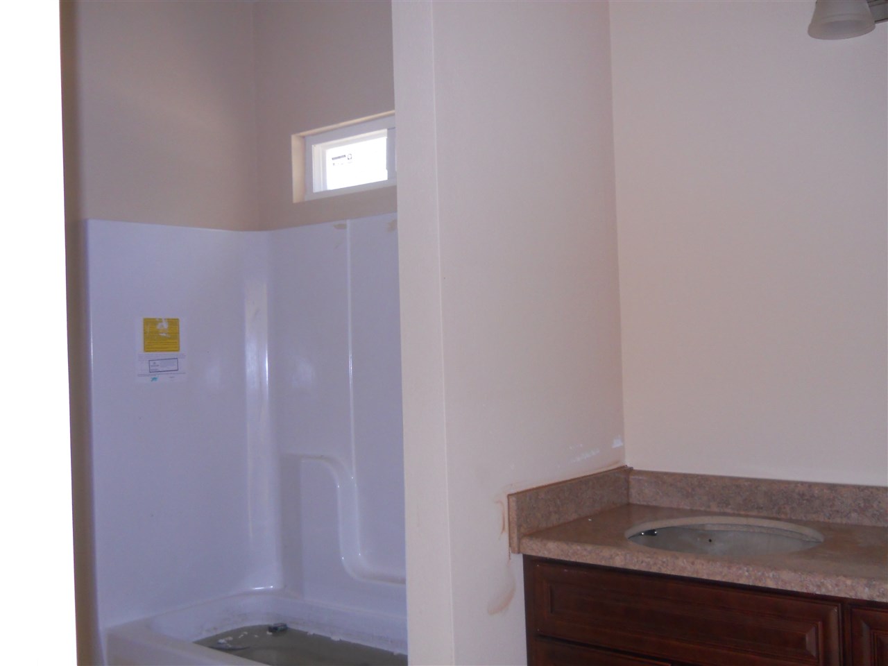 240 Grove Road Quincy, FL 32351 - Photo 10 of 25 Gallery Image 10