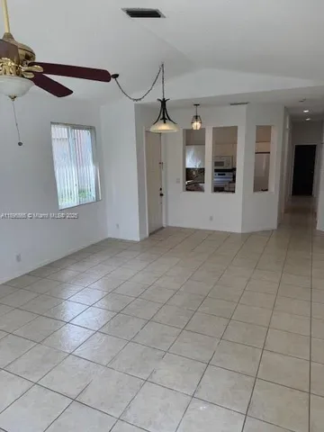 $3,000 | 15880 Southwest 12th Street, Pembroke Pines, FL 33027