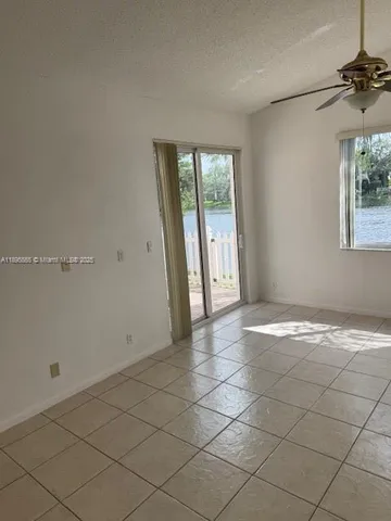 $3,000 | 15880 Southwest 12th Street, Pembroke Pines, FL 33027