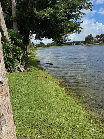 $3,000 | 15880 Southwest 12th Street, Pembroke Pines, FL 33027