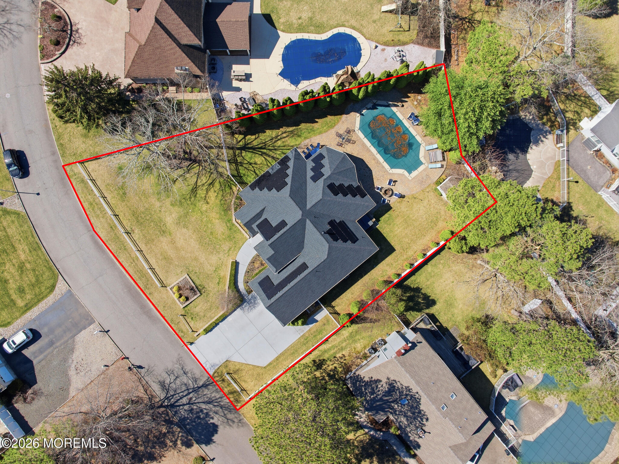 718 Amherst Road Lanoka Harbor, NJ 08734 - Photo 58 of 66 an aerial view of a house a yard and a swimming pool