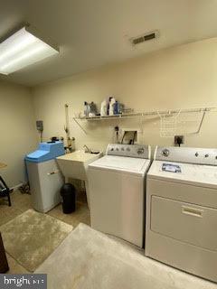 852 Gray Fox Road Harpers Ferry, WV 25425 - Photo 14 of 22 Laundry room