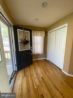 852 Gray Fox Road Harpers Ferry, WV 25425 - Photo 4 of 22 Entryway