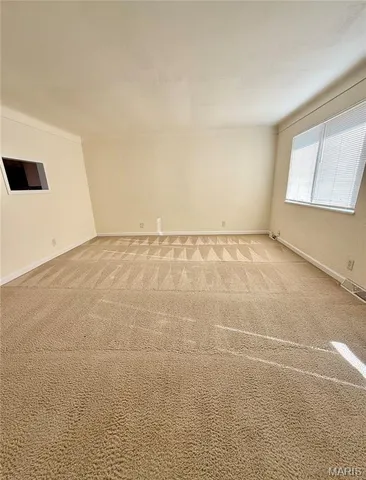 $1,095 | 206 Liberty Drive, Belleville, IL 62226