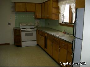24 West Andrew Road Springfield, IL 62707 - Photo 4 of 7 Gallery Image 4