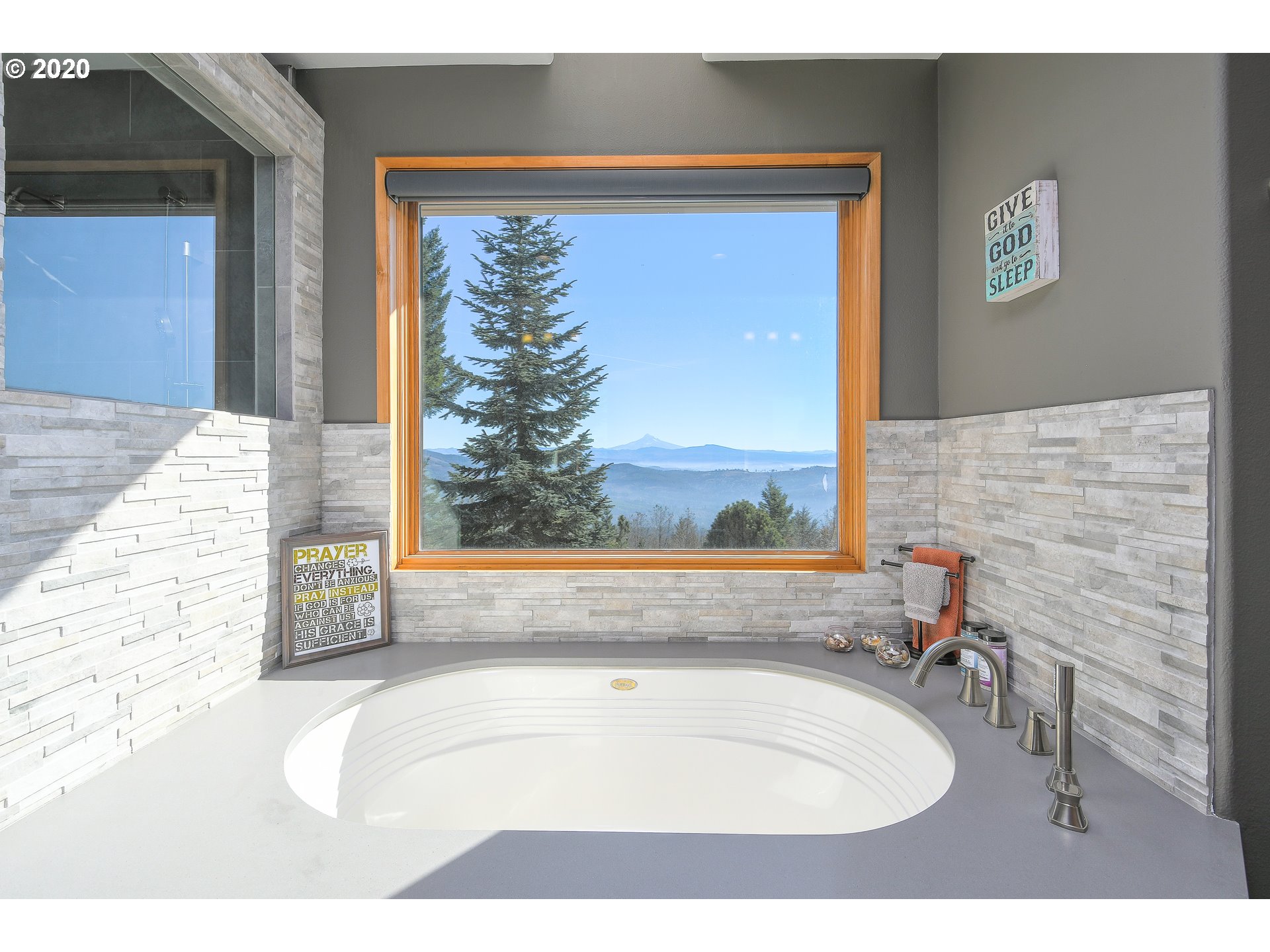 30716 Northeast Spud Mountain Road Camas, WA 98607 - Photo 16 of 29 Gallery Image 16