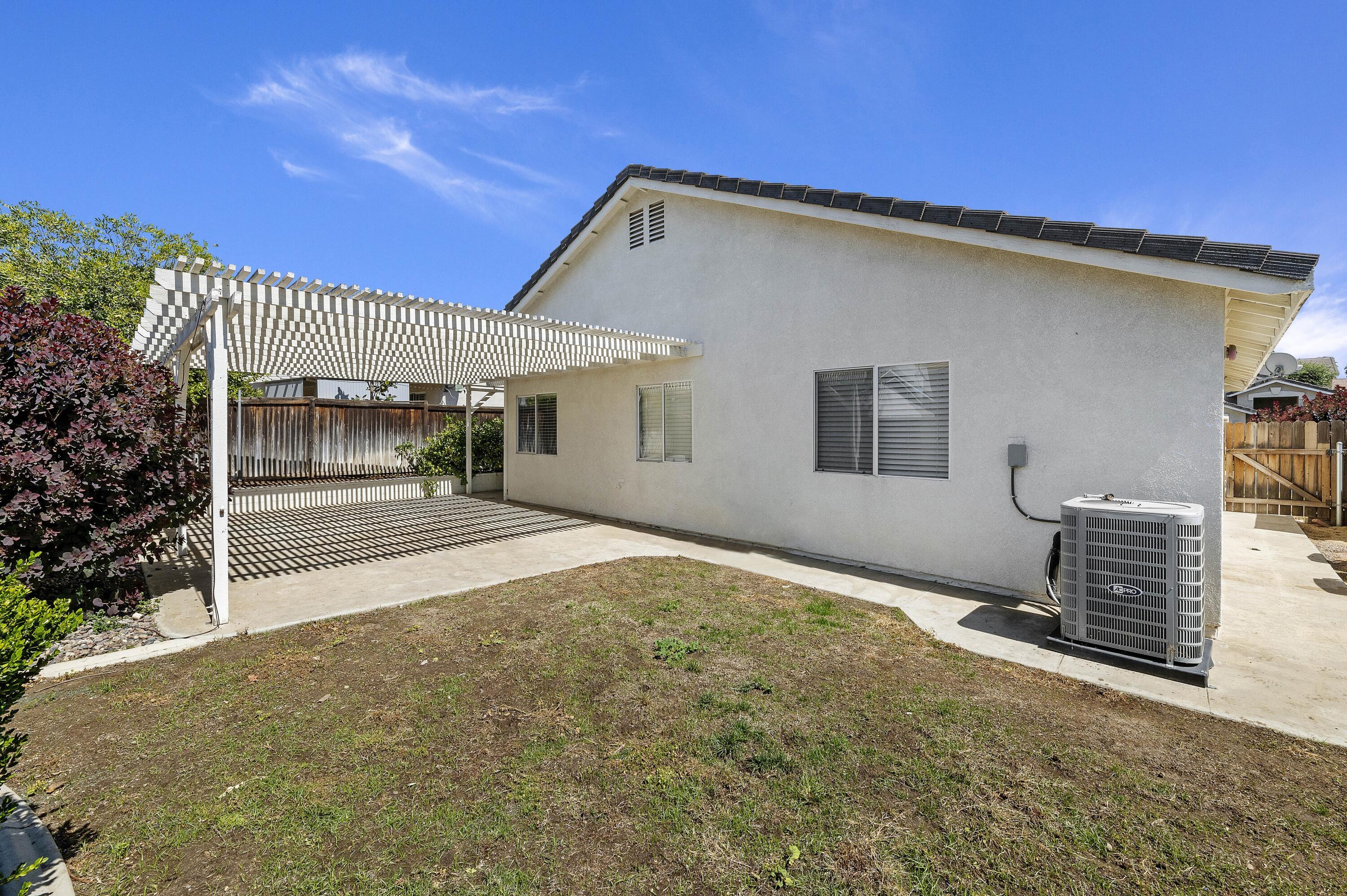 5235 Melbourne Place Riverside, CA 92508 - Photo 23 of 27 023_Back of Home