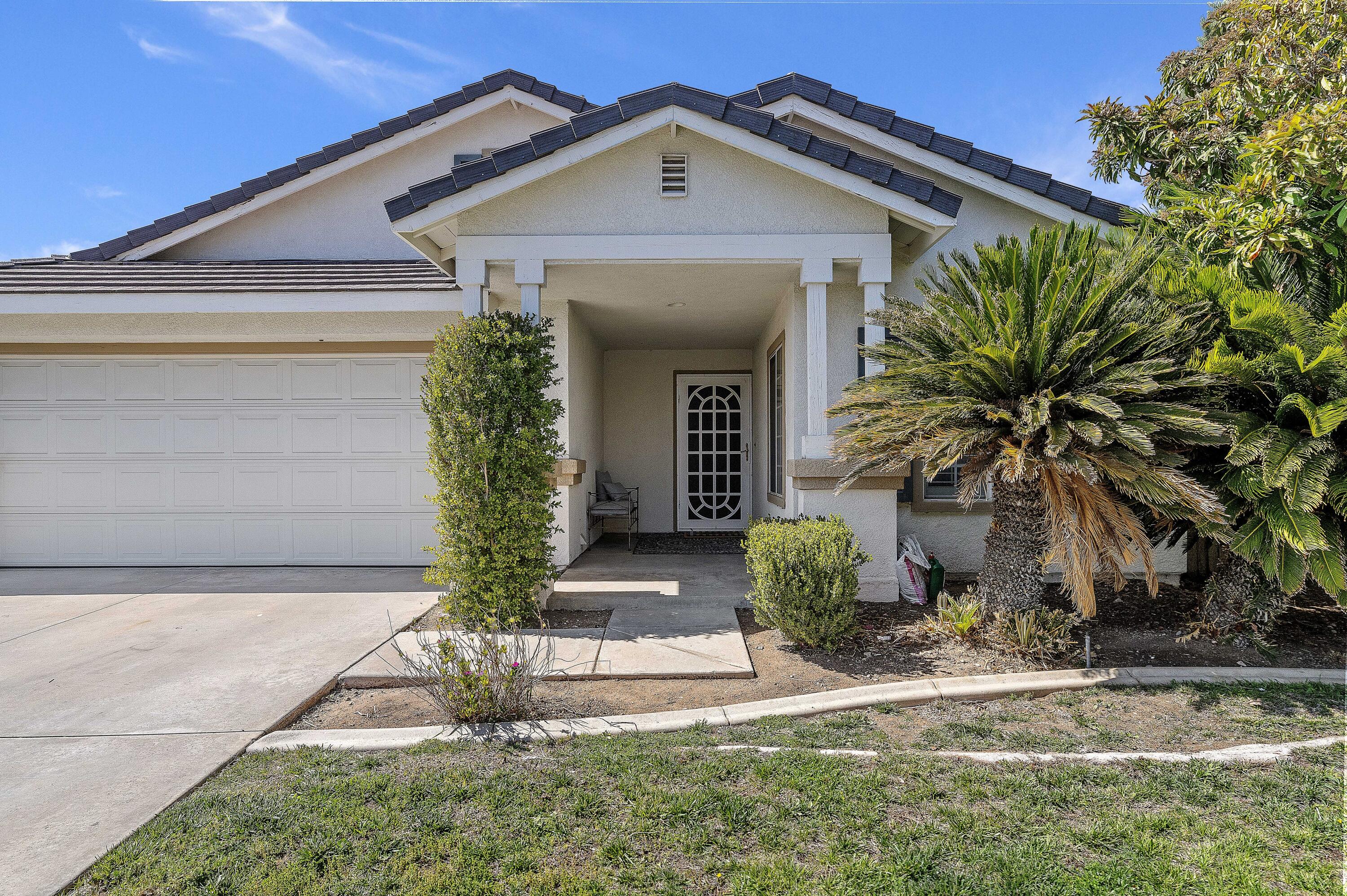 5235 Melbourne Place Riverside, CA 92508 - Photo 4 of 27 004_Front