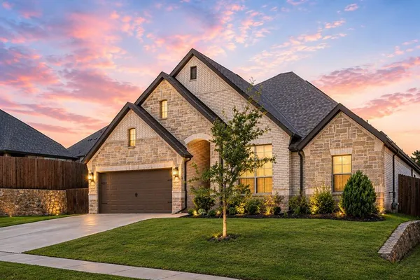 $399,999 | 1224 Palo Duro Court, Burleson, TX 76028