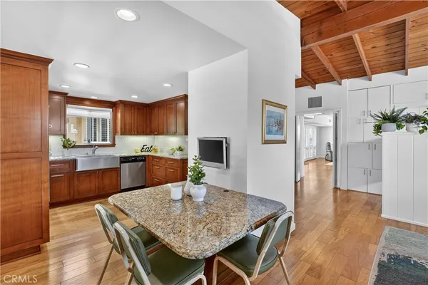 $2,500,000 | 1400 North Puente Street, Brea, CA 92821
