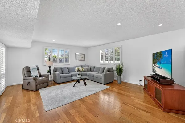 $2,500,000 | 1400 North Puente Street, Brea, CA 92821