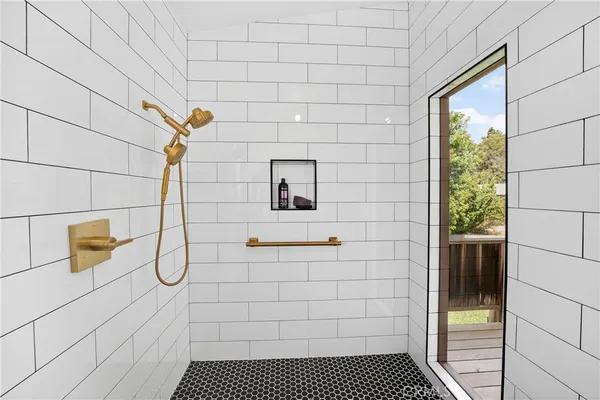 $2,500,000 | 1400 North Puente Street, Brea, CA 92821