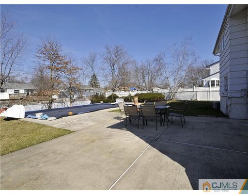 19 Arden Road Old Bridge, NJ 08857 - Photo 11 of 14 Gallery Image 11