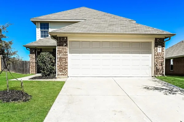 $2,160 | 4200 Summersweet Lane, Fort Worth, TX 76036