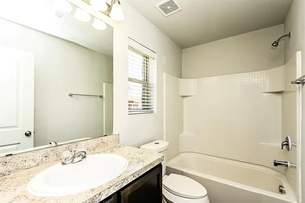 $2,160 | 4200 Summersweet Lane, Fort Worth, TX 76036