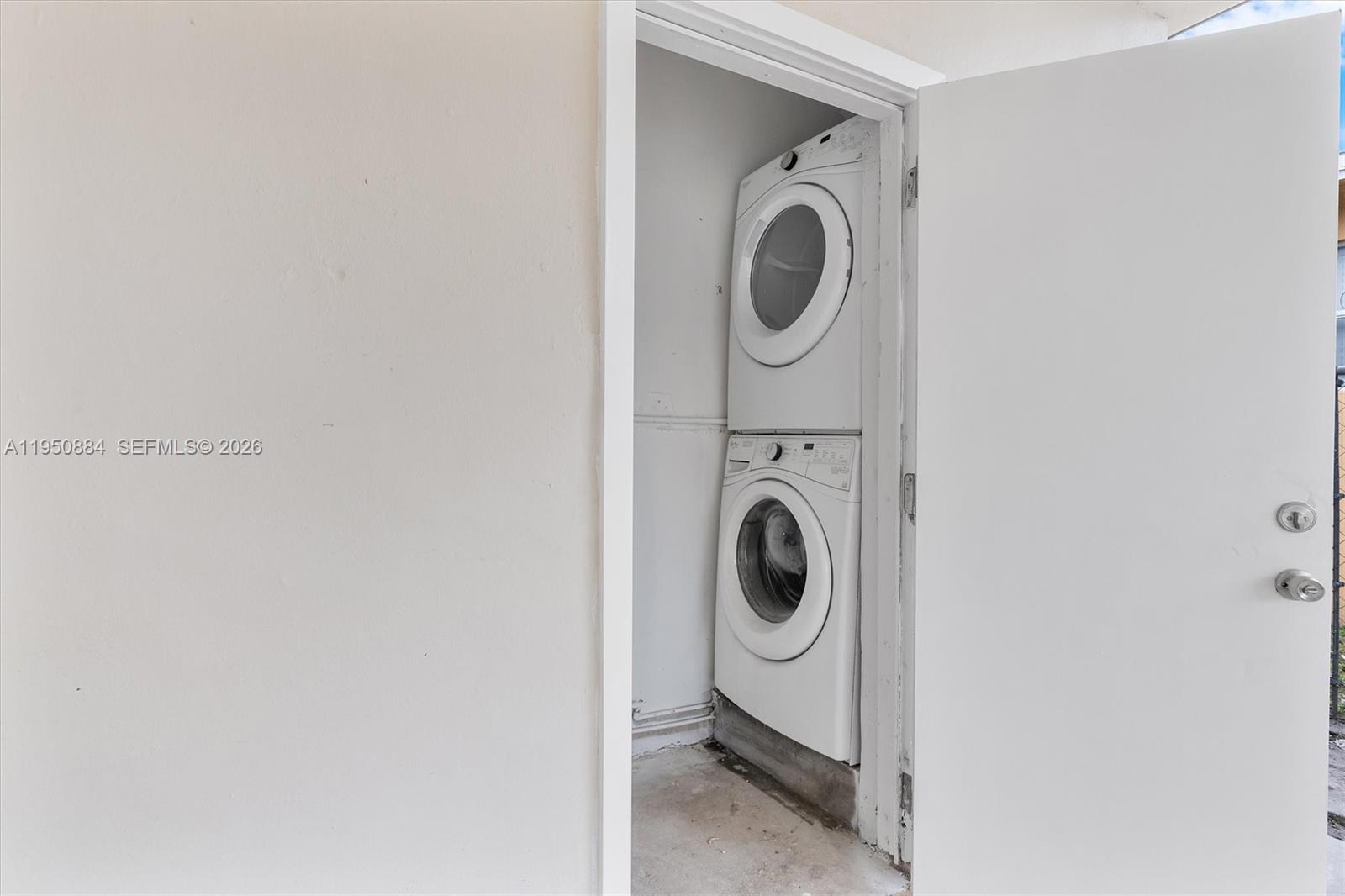 1950 Northwest 57th Street Miami, FL 33142 - Photo 30 of 36