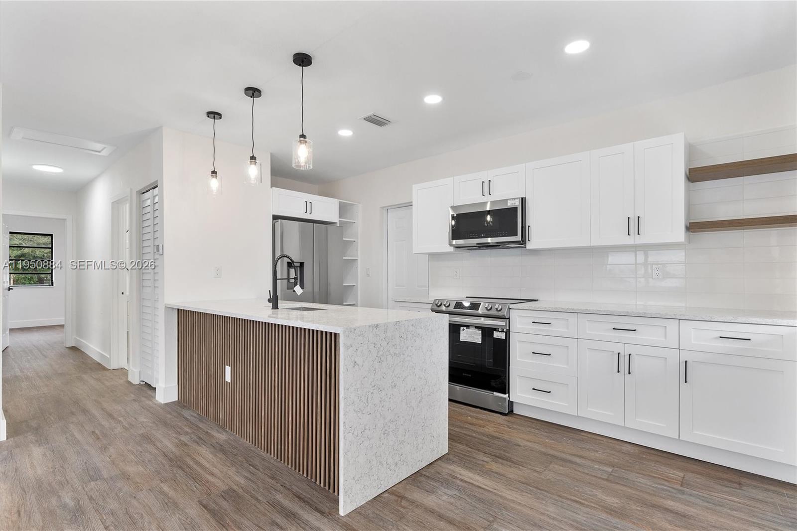 1950 Northwest 57th Street Miami, FL 33142 - Photo 10 of 36