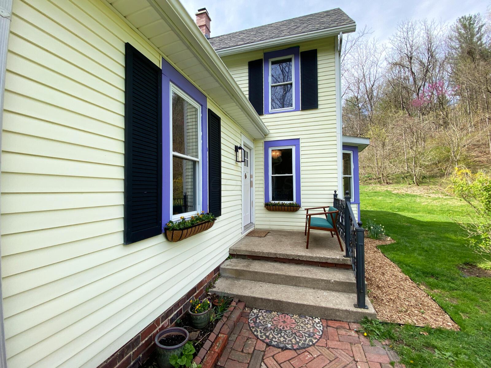 11522 Strouds Run Road Athens, OH 45701 - Photo 8 of 43 8_11522 Strouds Run Rd _Athens_Ohio_4570