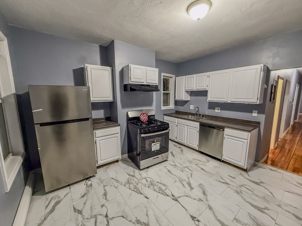 180 Quincy Street, Unit 3 Boston, MA 02121 - Photo 12 of 14