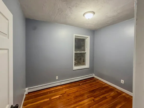 $3,600 | 180 Quincy Street, Unit 3, Boston, MA 02121