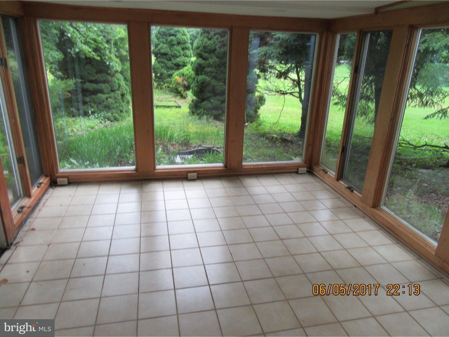 1636 Turk Road Warrington, PA 18976 - Photo 4 of 14