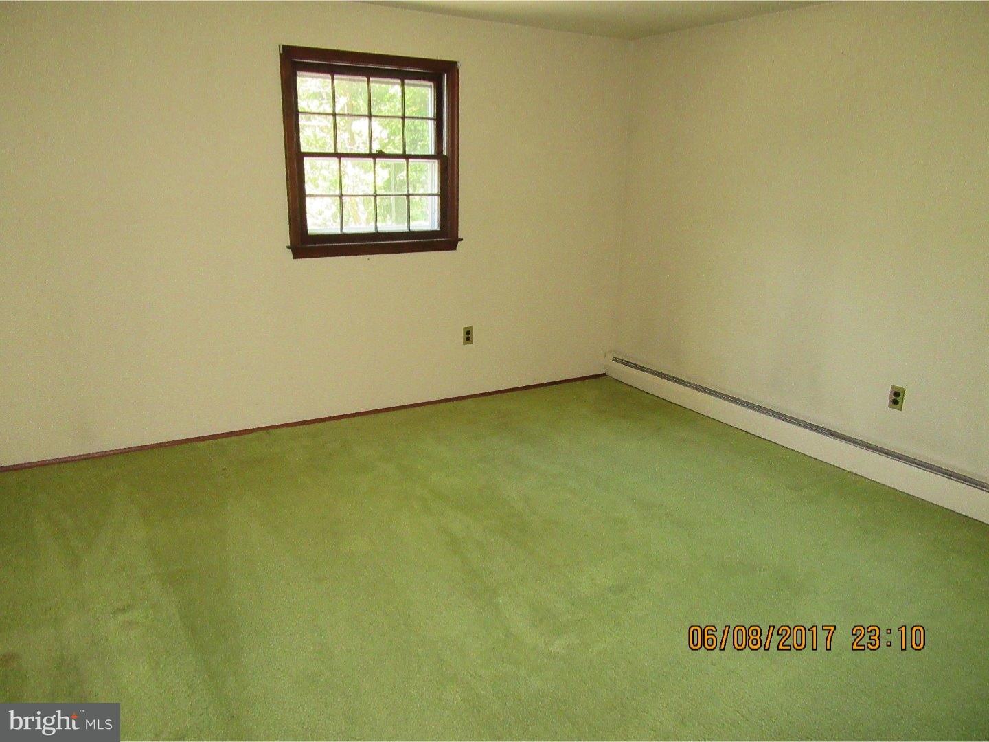 1636 Turk Road Warrington, PA 18976 - Photo 7 of 14