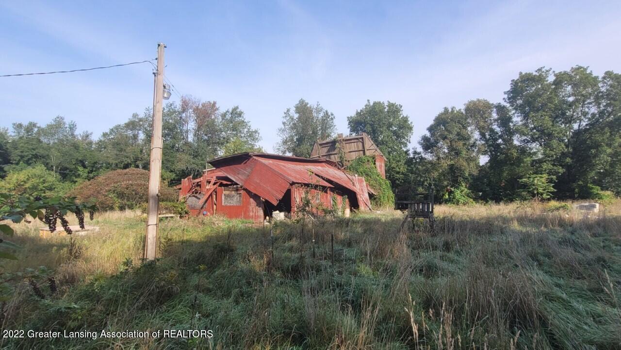 2705 30 Mile Road Albion, MI 49224 - Photo 9 of 15 011