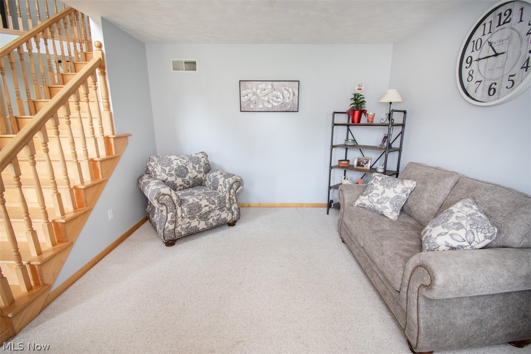 3136 Lyntz Townline Road Southwest Warren, OH 44481 - Photo 8 of 20 Gallery Image 8