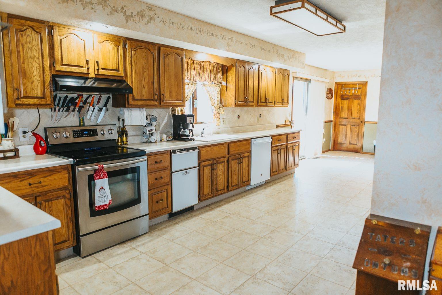 2040 Ava Road Murphysboro, IL 62966 - Photo 30 of 50