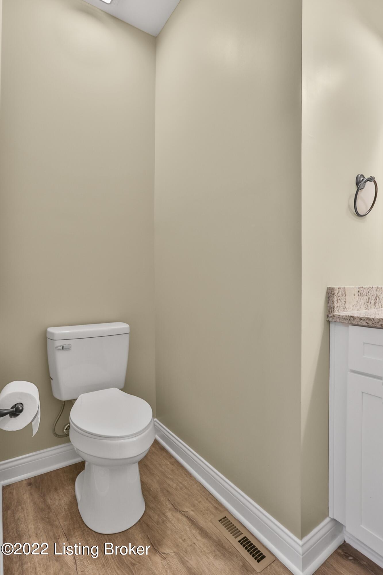 660 Peytona Beach Road Waddy, KY 40076 - Photo 18 of 26 660-peytona-015