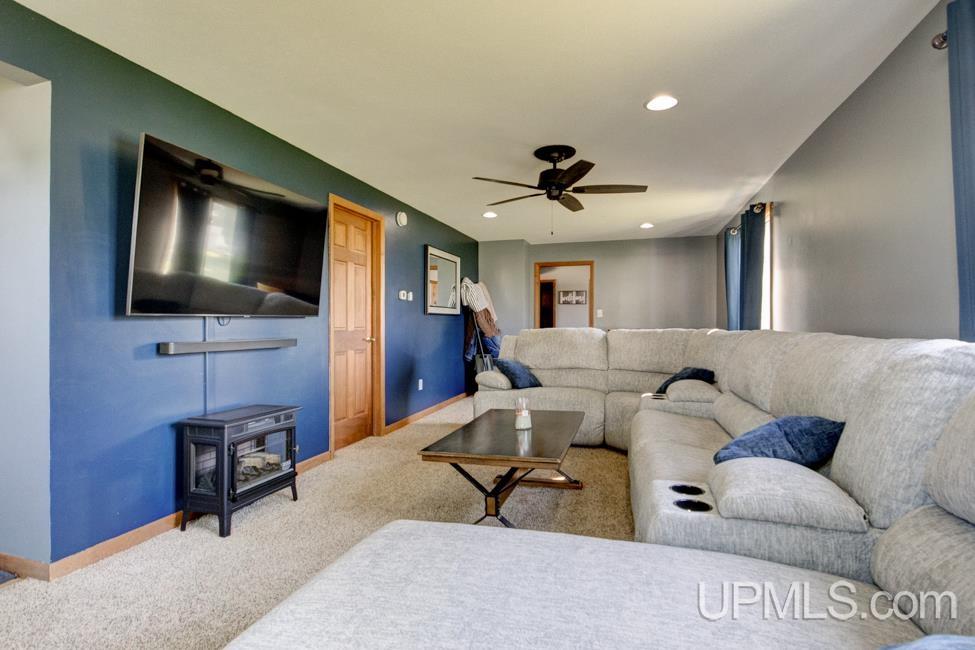 4316 D Road Bark River, MI 49807 - Photo 6 of 54