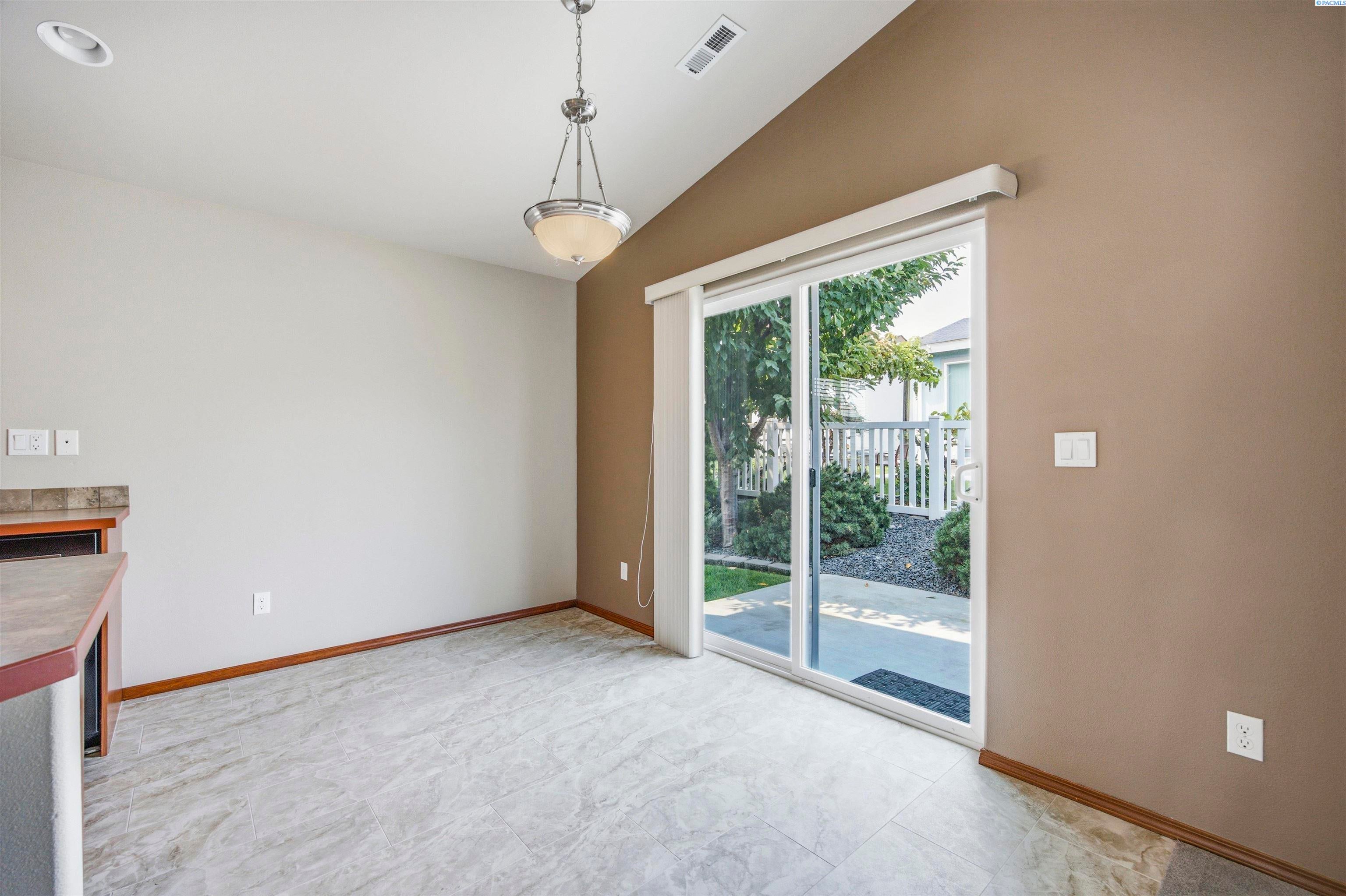 1691 Cactus Loop Richland, WA 99352 - Photo 15 of 49 Gallery Image 15