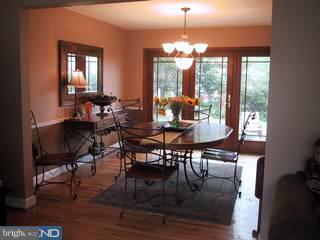 2411 Laurel Road Reading, PA 19609 - Photo 4 of 6 Gallery Image 4