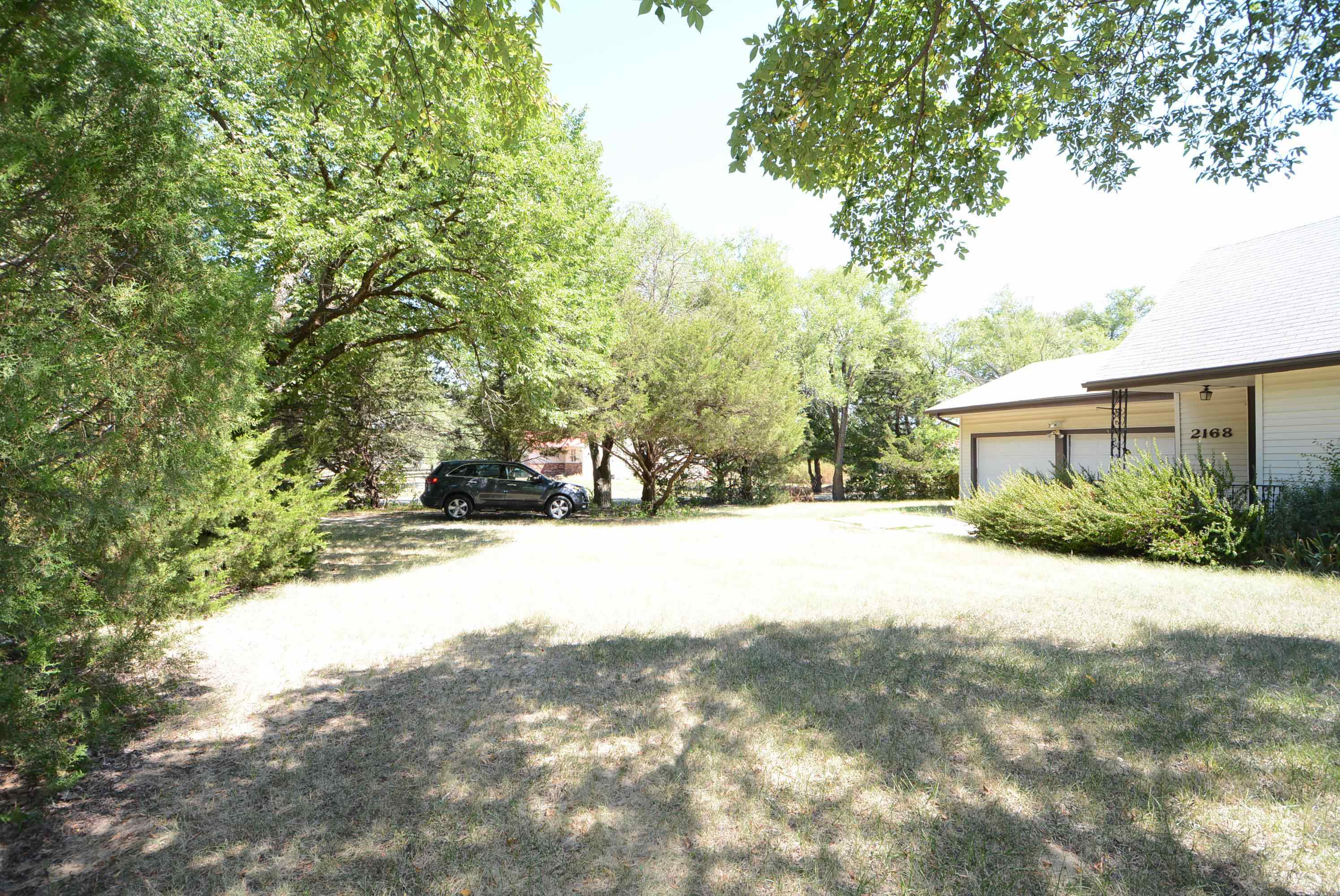 2168 Richfield Street Wichita, KS 67207 - Photo 18 of 31