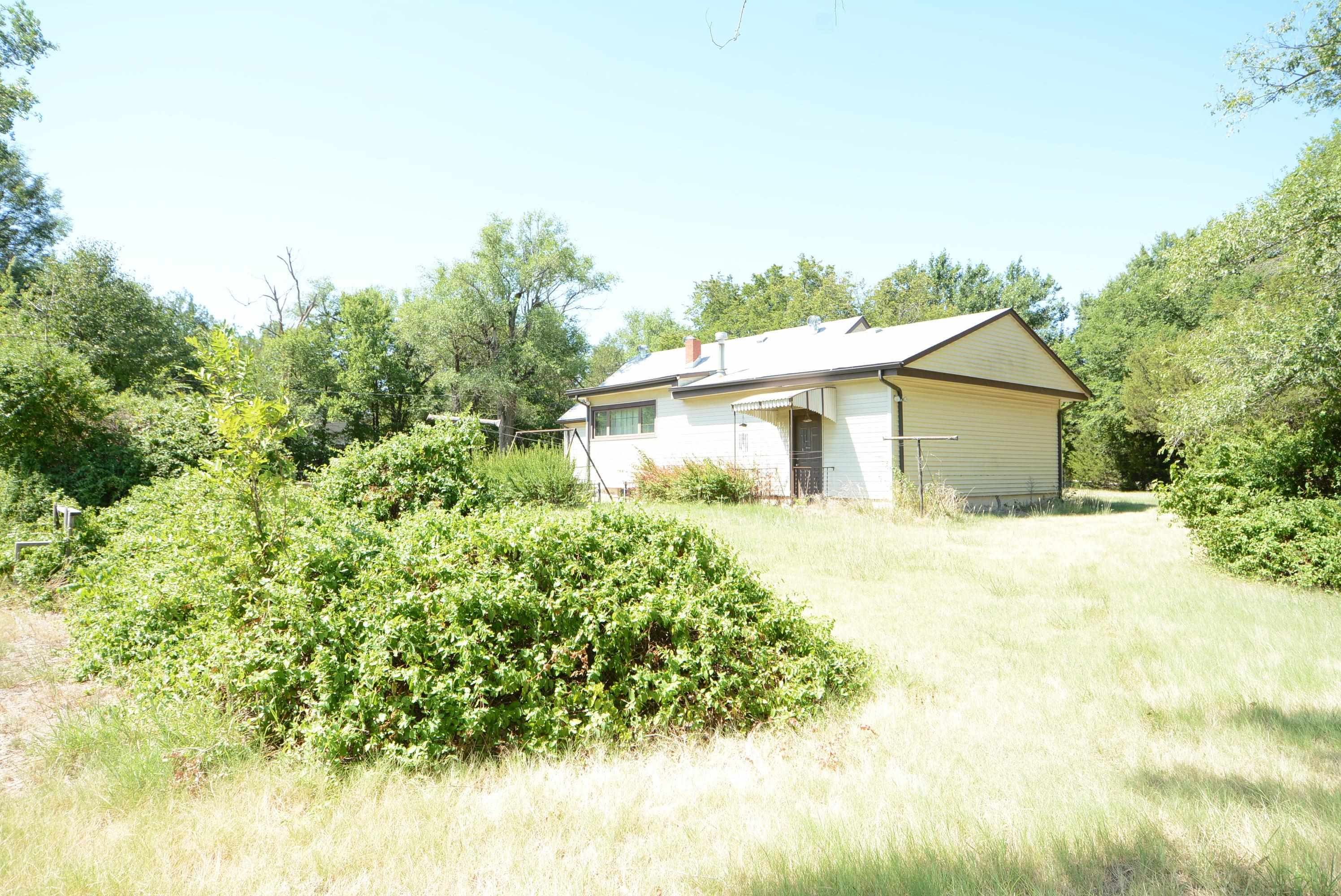 2168 Richfield Street Wichita, KS 67207 - Photo 19 of 31