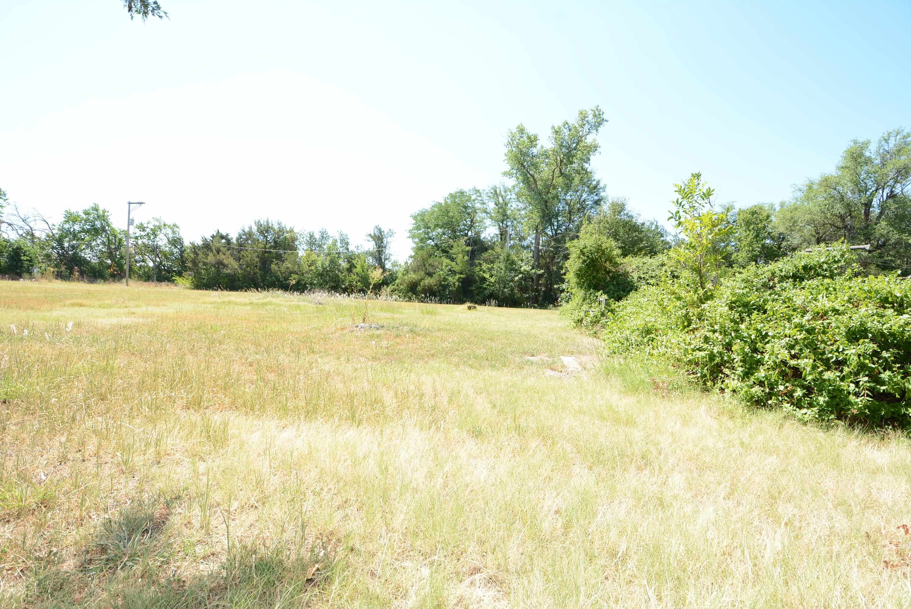 2168 Richfield Street Wichita, KS 67207 - Photo 20 of 31