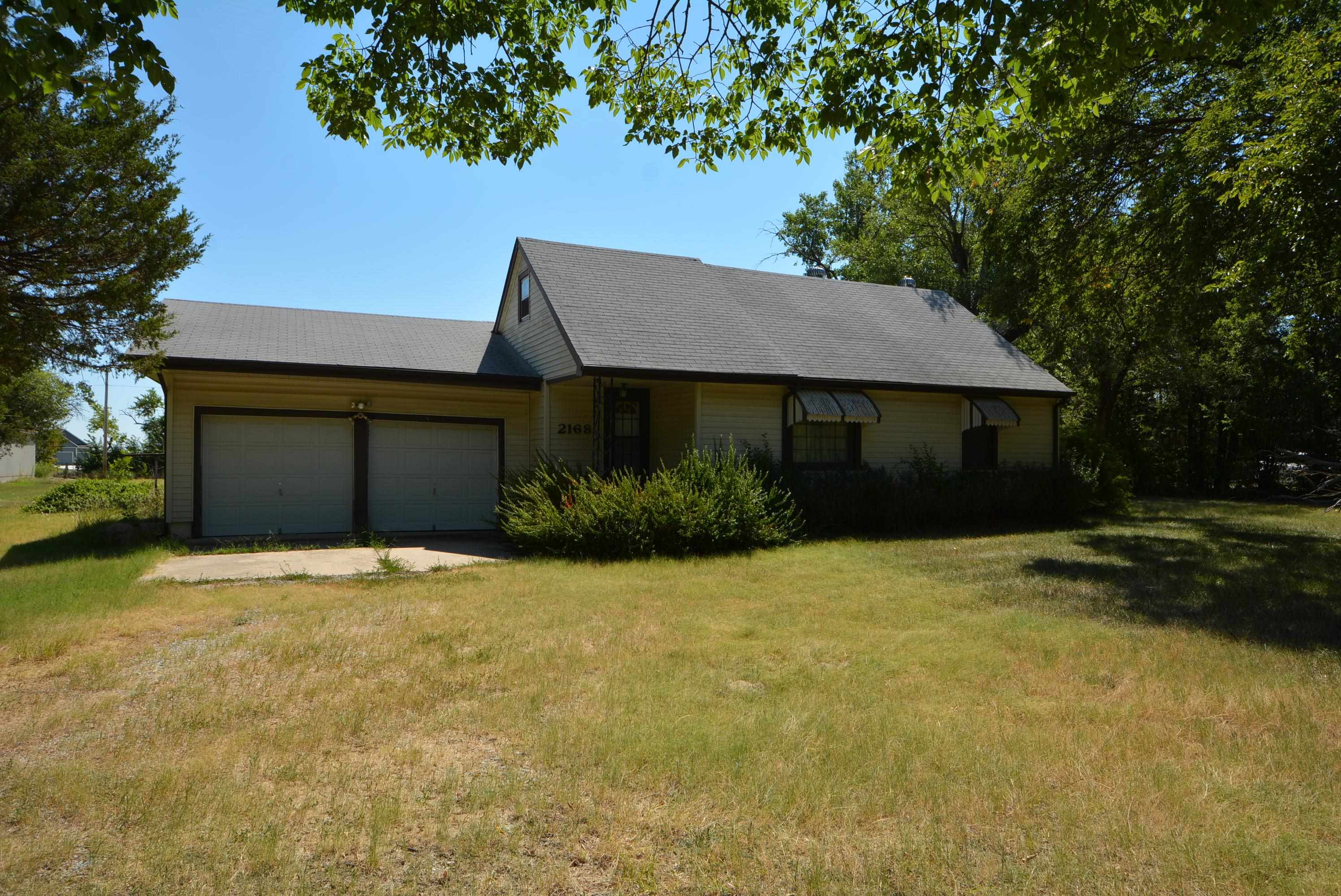 2168 Richfield Street Wichita, KS 67207 - Photo 27 of 31