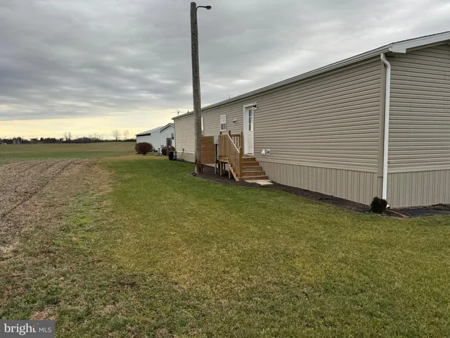 $1,300 | 11441 Tanyard Hill Road, Orrstown, PA 17244