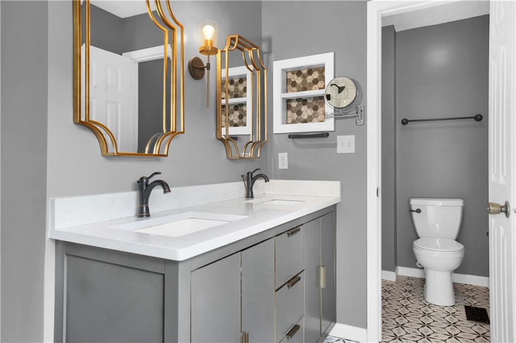 204 Commodore Drive McDonald, PA 15057 - Photo 12 of 25