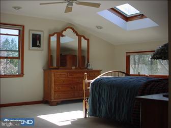 39 Norwyn Road Hatboro, PA 19040 - Photo 3 of 6 Bedroom - Main