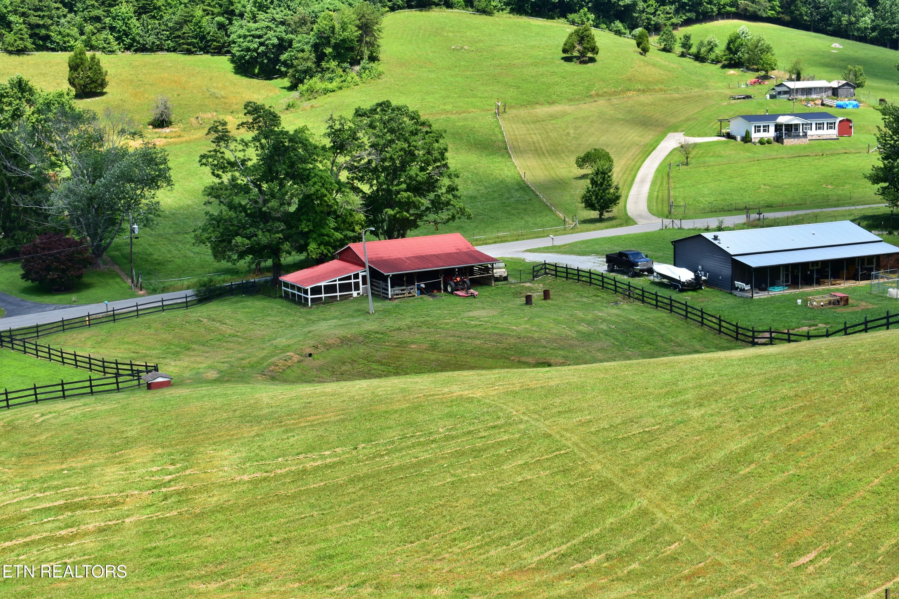 1319 Ideal Valley Road Spring City, TN 37381 - Photo 3 of 49 DSC_0712