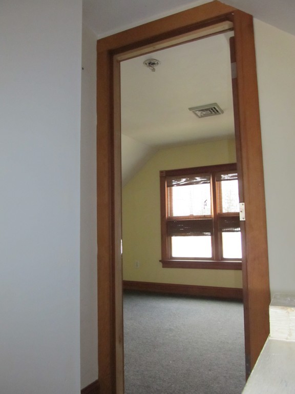46 Sandwich Road Wareham, MA 02571 - Photo 10 of 28